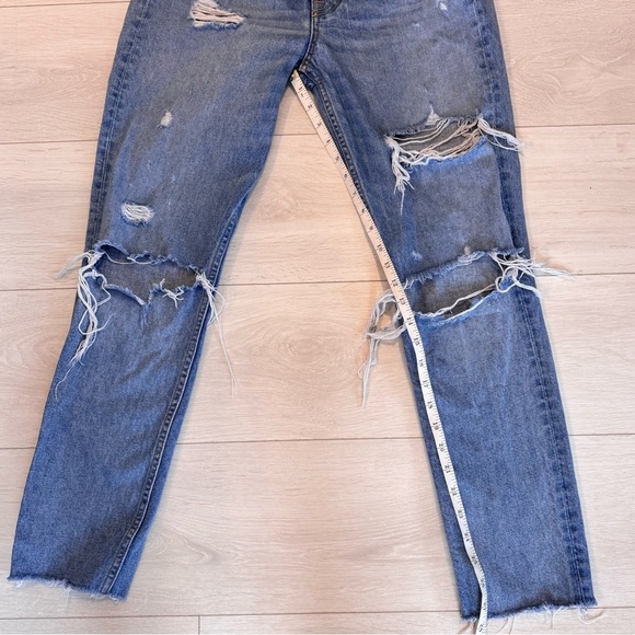 GRLFRND Jeans Karolina High Rise Jean size 27 in a Little More Love Distressed - Picture 5 of 12
